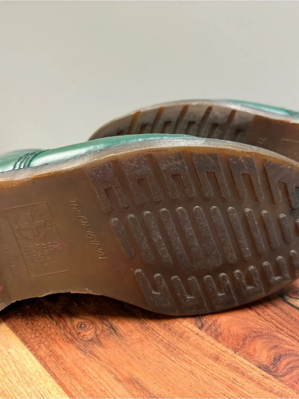 Vintage Dr Martens 1460 Green Made in England 8 Eye Boots UK 10